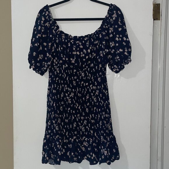 Lily Rose Navy Blue Floral Smocked Dress Size M NWT - Picture 1 of 9